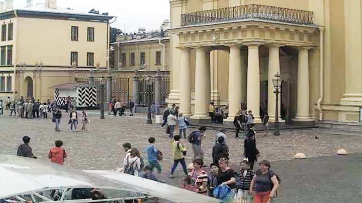 Онлайн веб-камера Петропавловки для передачи приветов
